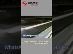 Wat is het productieproces van de polyestervezel door de cross lapper?